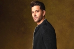 Hrithik Roshan news, Hrithik Roshan news, hrithik roshan allocates 60 days for war 2, Doubles