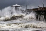 Virginia, South Carolina, hurricane florence starts to lash u s east coast, Roy cooper