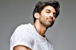 Aditya roy kapoor, Aditya Roy Kapoor girlfriend, aditya roy kapoor is all set to marry this indian american model, Designers