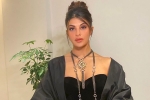 Jacqueline Fernandez arrest, Jacqueline Fernandez detained, jacqueline fernandez detained in mumbai airport, Nargis fakhri