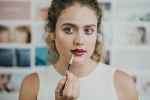 national lipstick day, benefits of lip gloss, on this national lipstick day know how you benefit from using lipstick, Good effect