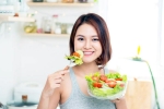 Raw Food Diet disadvantages, Raw Food Diet breaking updates, risk factors and benefits of raw food diet, Bollywood actress vidya balan