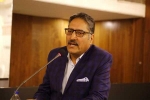 Senior Journalist, Rising Kashmir, senior journalist shujaat bukhari shot dead in srinagar, Kashmir news