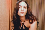 Sonakshi Sinha news, Chiranjeevi film updates, sonakshi sinha in chiranjeevi s next, Sonakshi sinha