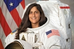 sunita williams information, Sunita Williams Indian American Astronaut, sunita williams 7 interesting facts about indian american astronaut, Bhagavad gita