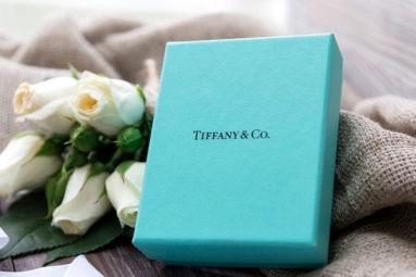 Tiffany Partners with Asia’s Richest Man to Enter Indian Market