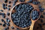 Soaked Black Raisin Water latest, Soaked Black Raisin Water latest, advantages of drinking soaked black raisin water, Meta