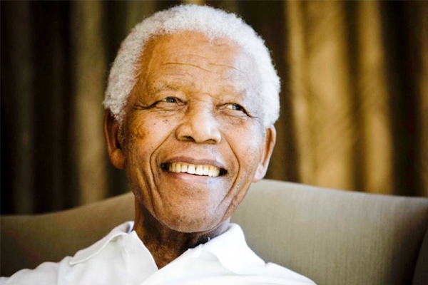 Nelson Mandela},{Nelson Mandela