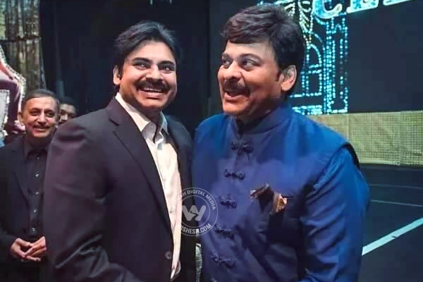 Powerstar Meets Megastar},{Powerstar Meets Megastar