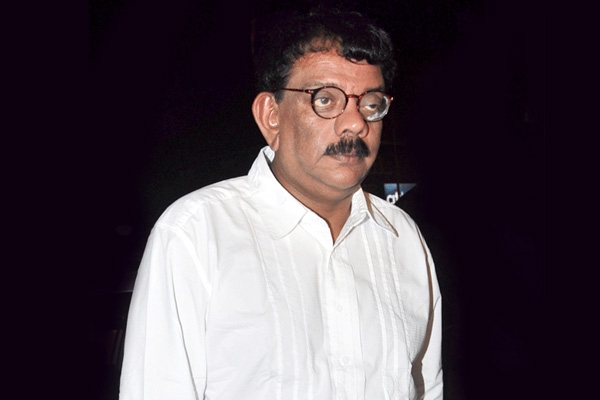 Priyadarshan set to make social awareness film on AIDS in Tamil},{Priyadarshan set to make social awareness film on AIDS in Tamil