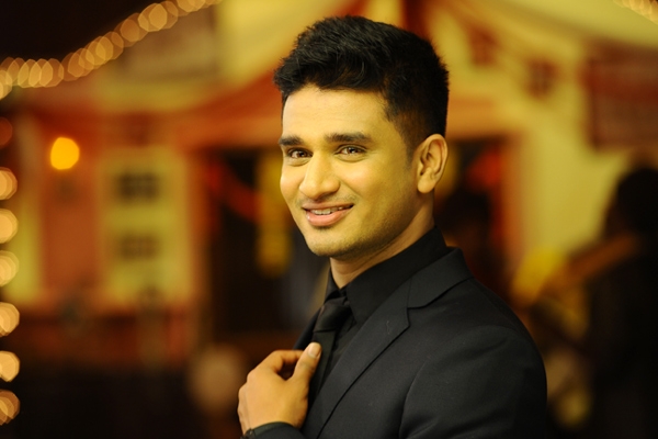 Shankarabharanam Censored},{Shankarabharanam Censored