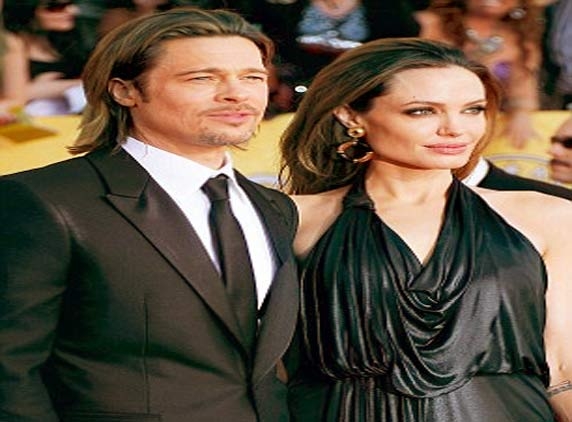 Angelina&#039;s desi treat for Brad Pitt...!