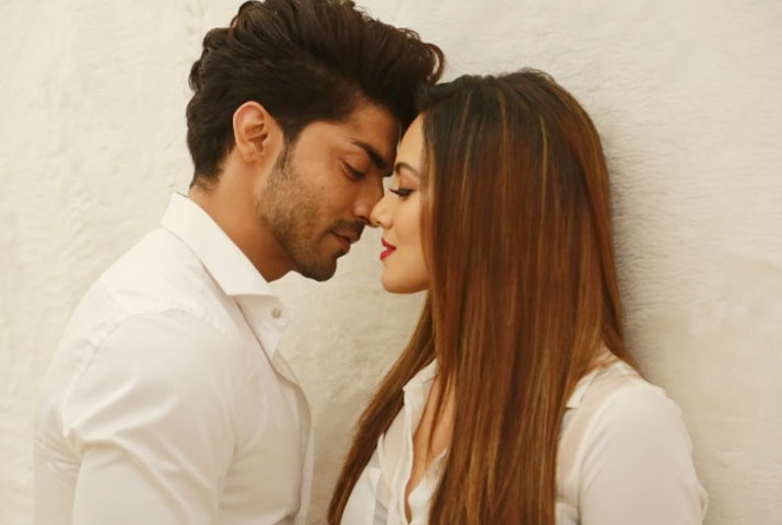 /media/k2/galleries/58285/Wajah-Tum-Ho04