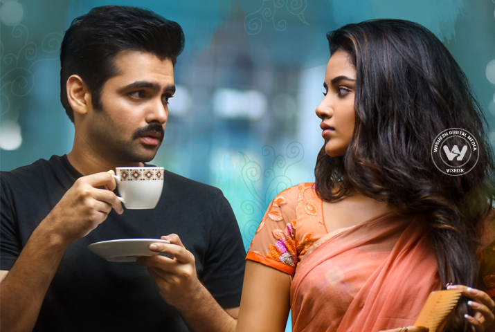 /media/k2/galleries/68196/Hello-Guru-Prema-Kosame-02