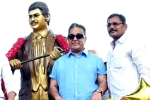 Superstar Krishna, Kamal Haasan. Kamal Haasan in Vijayawada, kamal haasan unveiled statue of superstar krishna, Guru