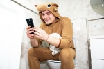 Phone Usage on Toilet diseases, Phone Usage on Toilet disadvantages, using your phone on the toilet will invite a painful disease, Fda