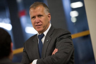 Senator Thom Tillis collapsed during a race