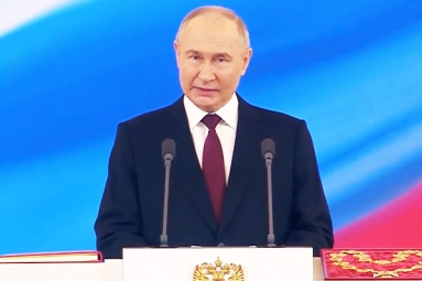 Vladimir Putin sworn in for fifth term in Russia