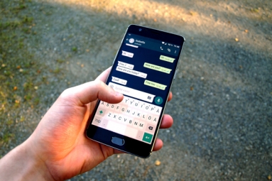 WhatsApp to Introduce Fingerprint Authentication Feature WhatsApp to Introduce Fingerprint Authentication Feature