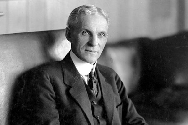 Henry Ford},{Henry Ford