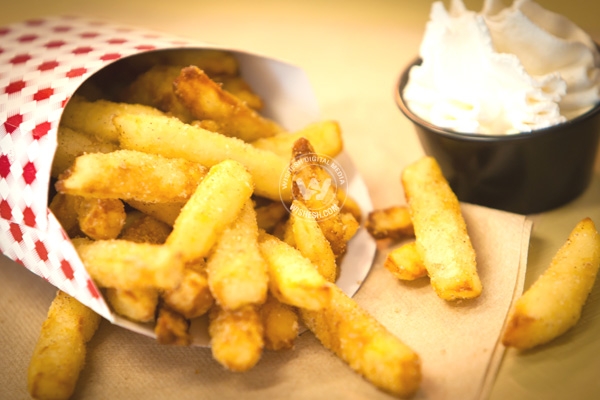 Apple fries novel desert recipe},{Apple fries novel desert recipe