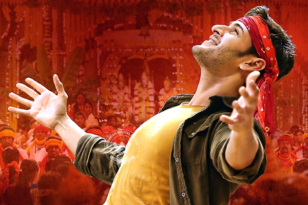 Srimanthudu Gets Huge Openings},{Srimanthudu Gets Huge Openings