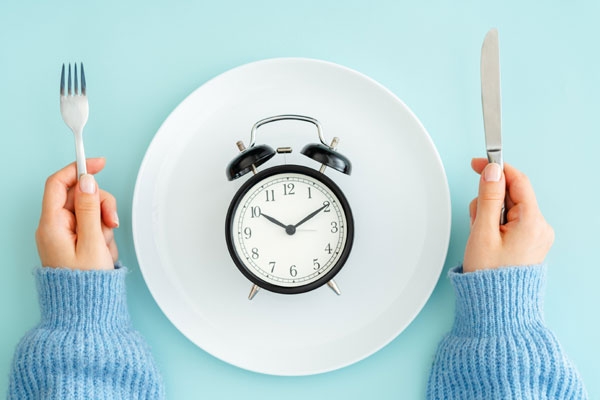 What's the right time to eat for losing weight?